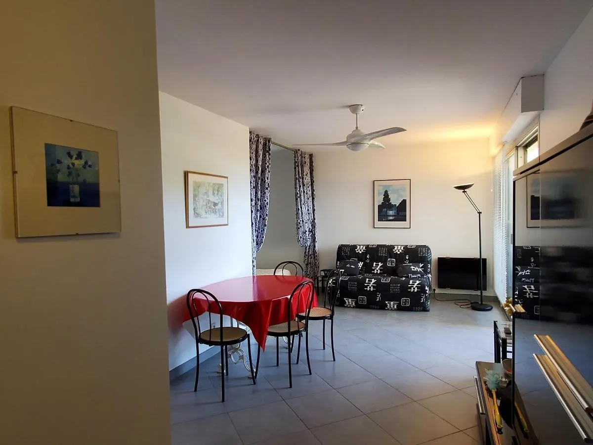 Saint-Raphael La Peguiere Face A La Plage Vue Mer Apartment France